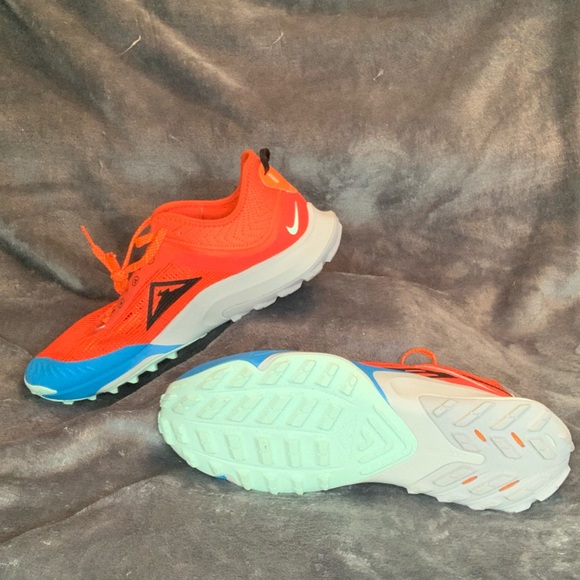 Nike react trail kiger size 10 - Picture 3 of 4